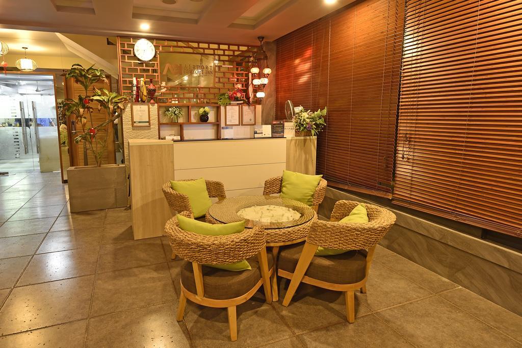 Airport Comfort Inn Premium Malé Extérieur photo